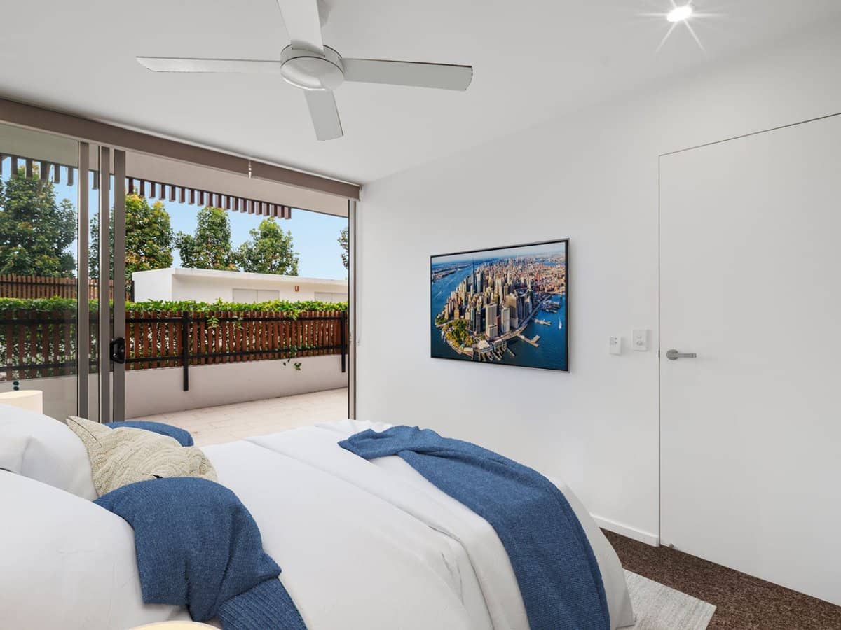 65 Varsity Parade, VARSITY LAKES - Thumbnail 10