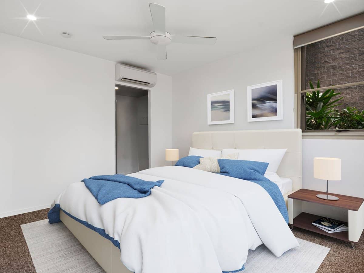 65 Varsity Parade, VARSITY LAKES - Thumbnail 11