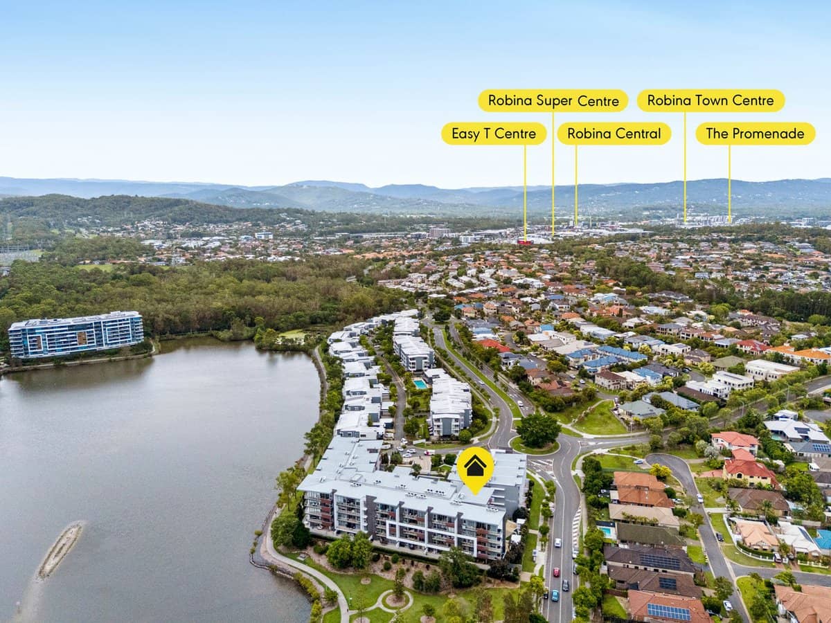 65 Varsity Parade, VARSITY LAKES - Thumbnail 22