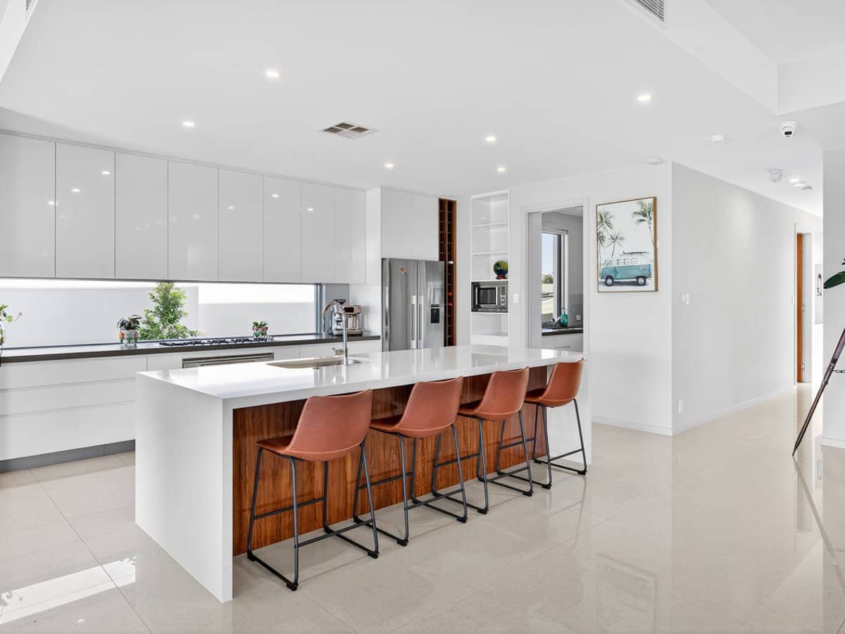 2080 The Circle, Sanctuary Cove - Thumbnail 8