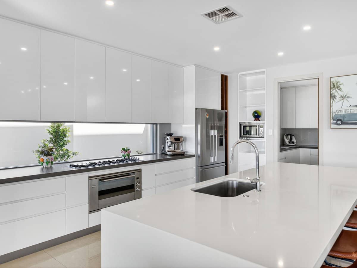 2080 The Circle, Sanctuary Cove - Thumbnail 9