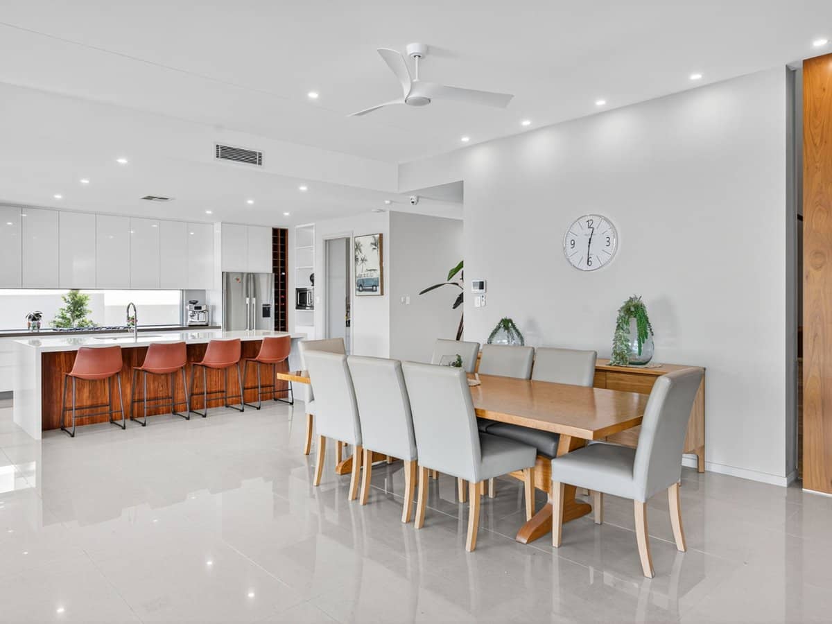 2080 The Circle, Sanctuary Cove - Thumbnail 10