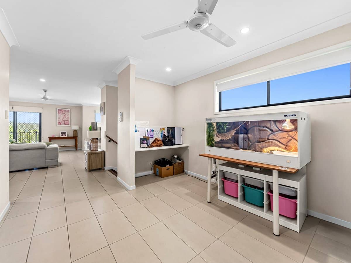 16 Cassidy Crescent, WILLOW VALE - Thumbnail 8