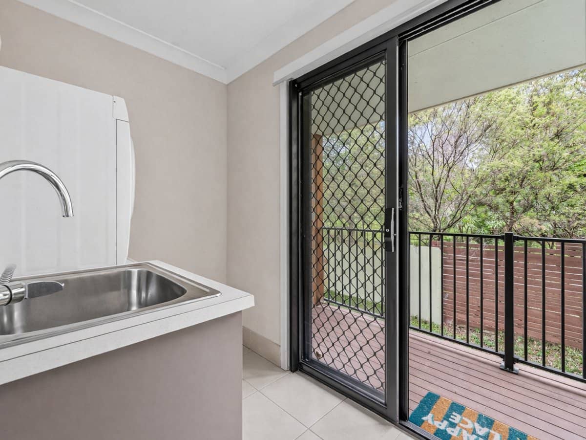 16 Cassidy Crescent, WILLOW VALE - Thumbnail 13