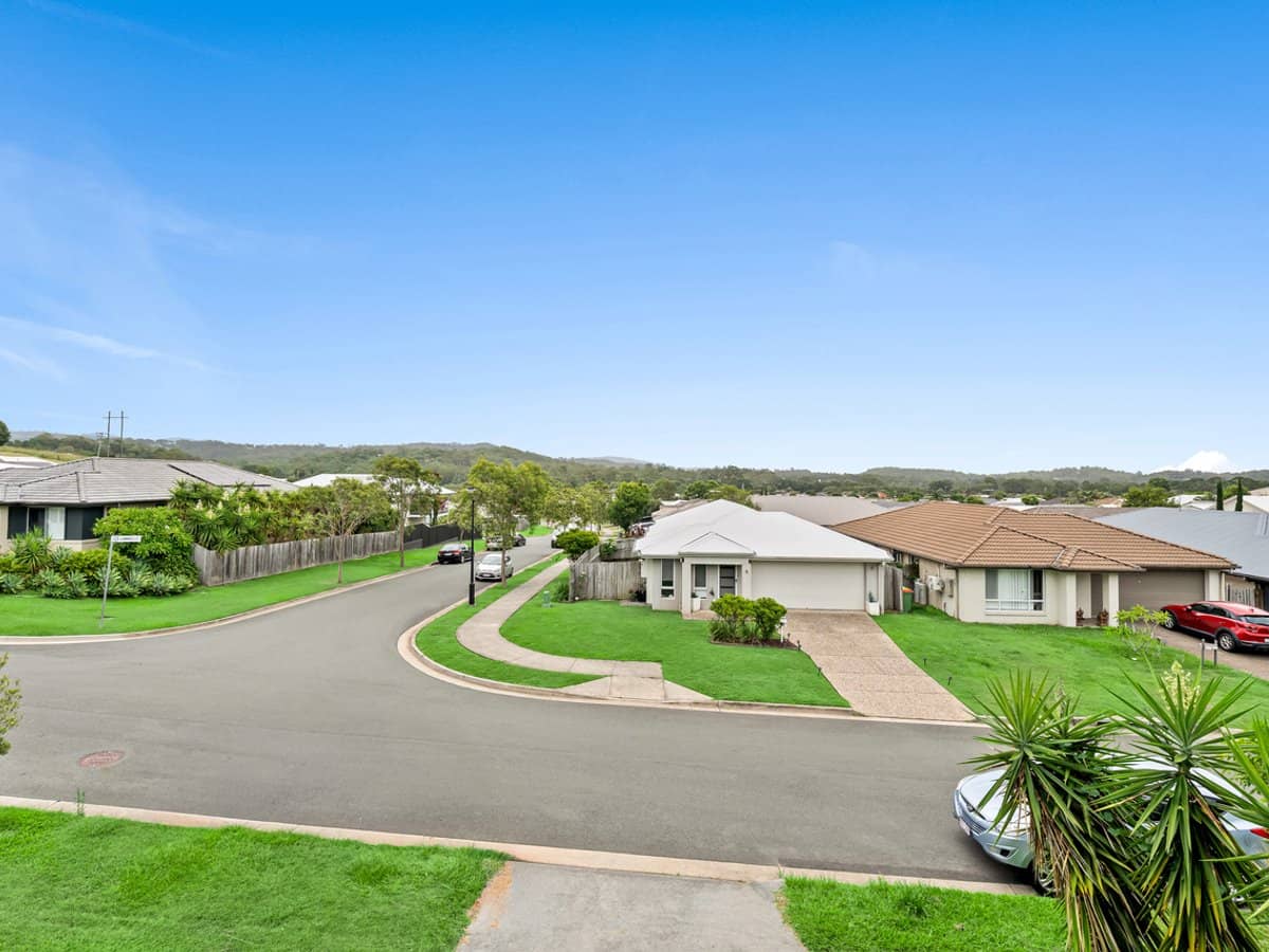 16 Cassidy Crescent, WILLOW VALE - Thumbnail 22