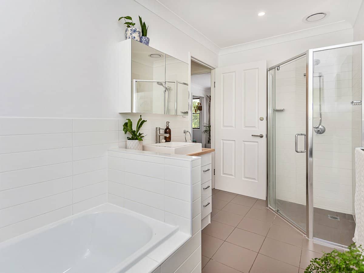 6 Sherwood Close, MUDGEERABA - Thumbnail 19