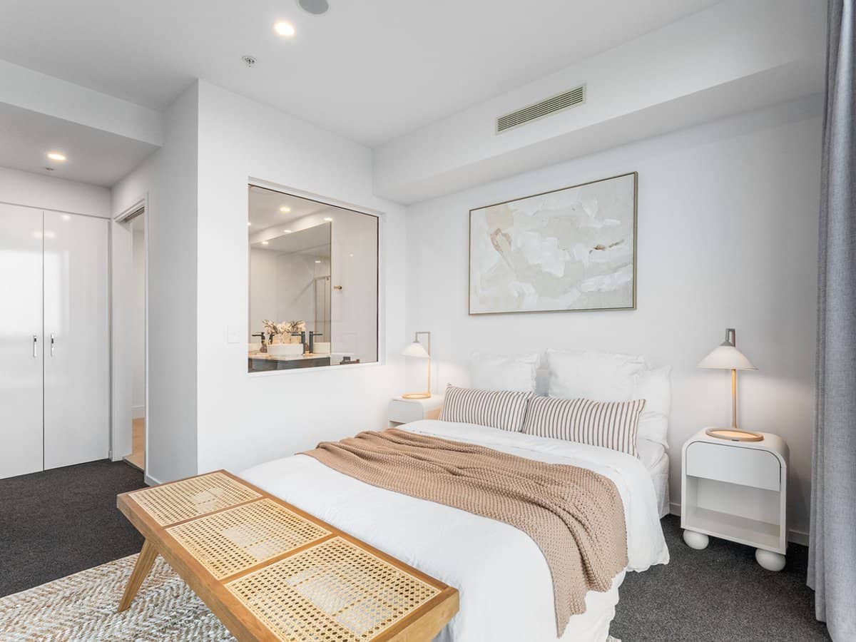 5 Harbour Side Court, BIGGERA WATERS - Thumbnail 8