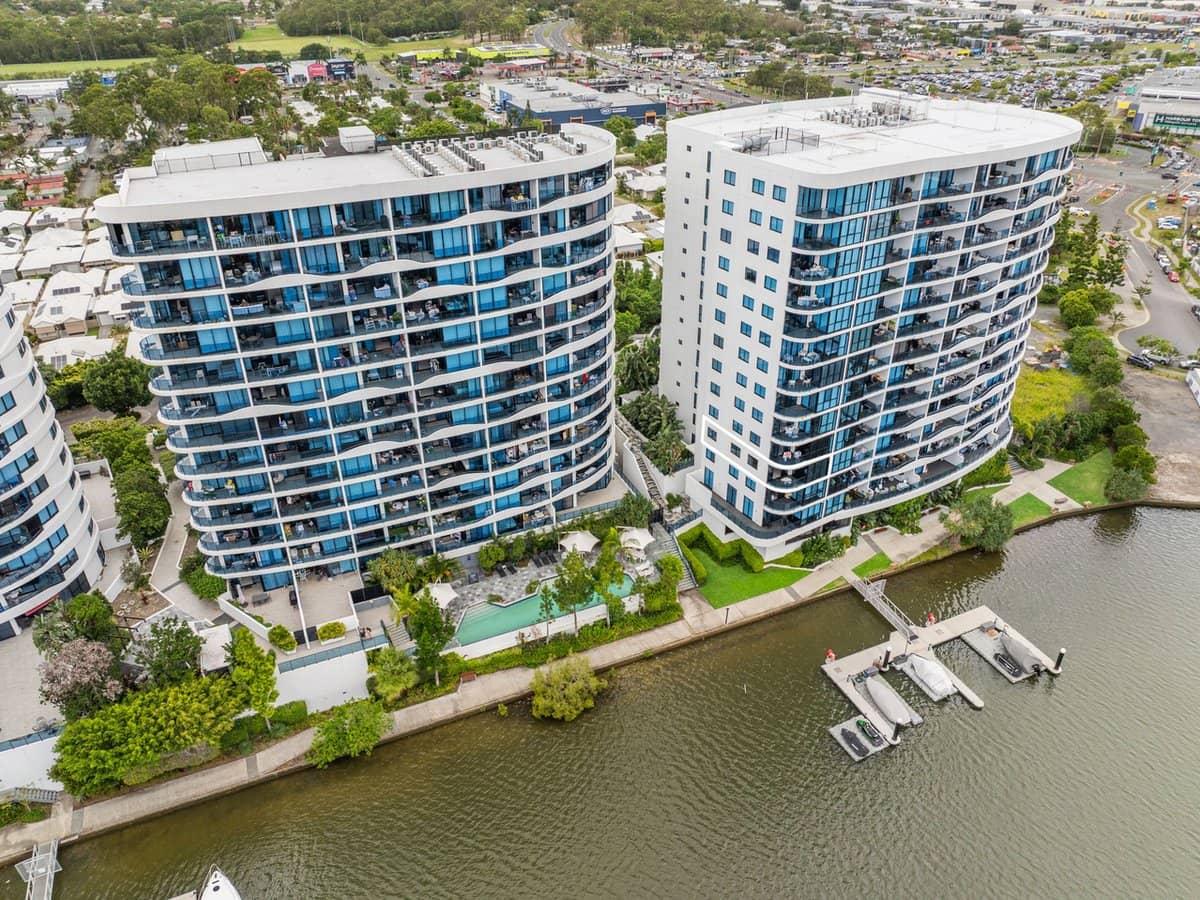 5 Harbour Side Court, BIGGERA WATERS - Thumbnail 16