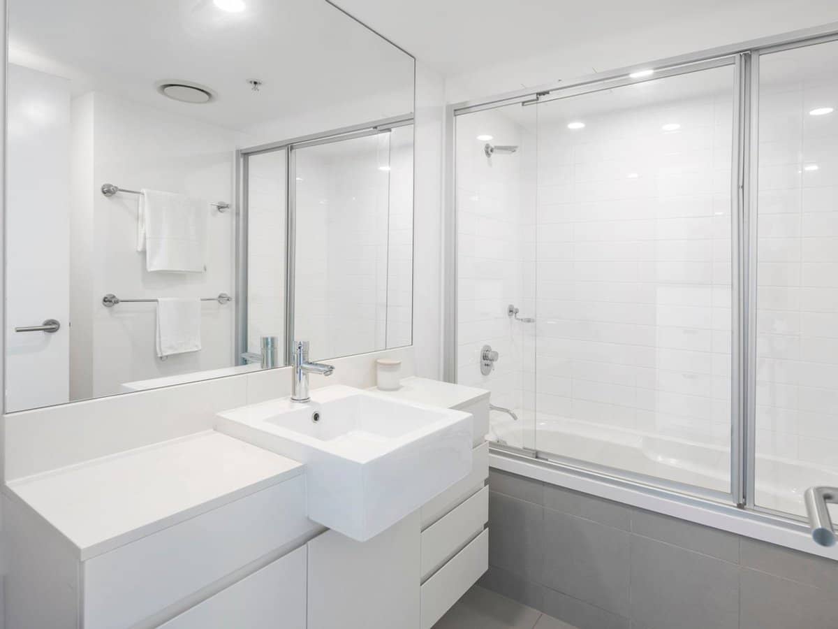 5 Lawson Street, Southport - Thumbnail 10