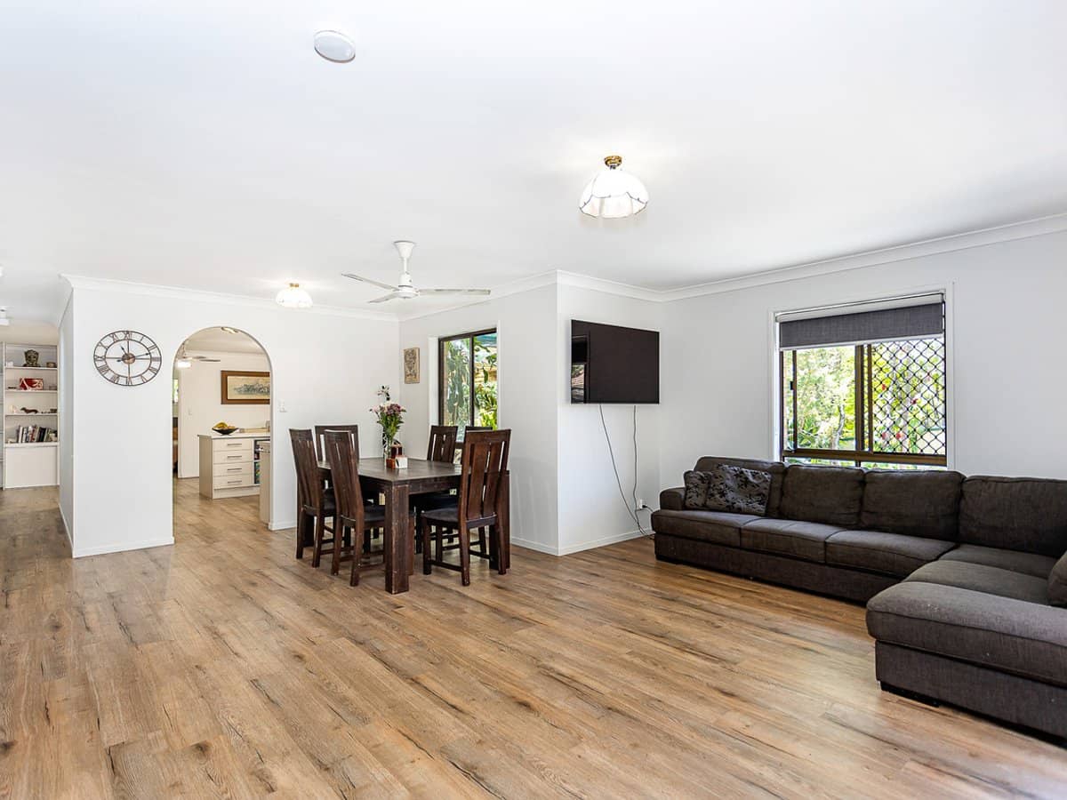 10 Dewar Court, HIGHLAND PARK - Thumbnail 2