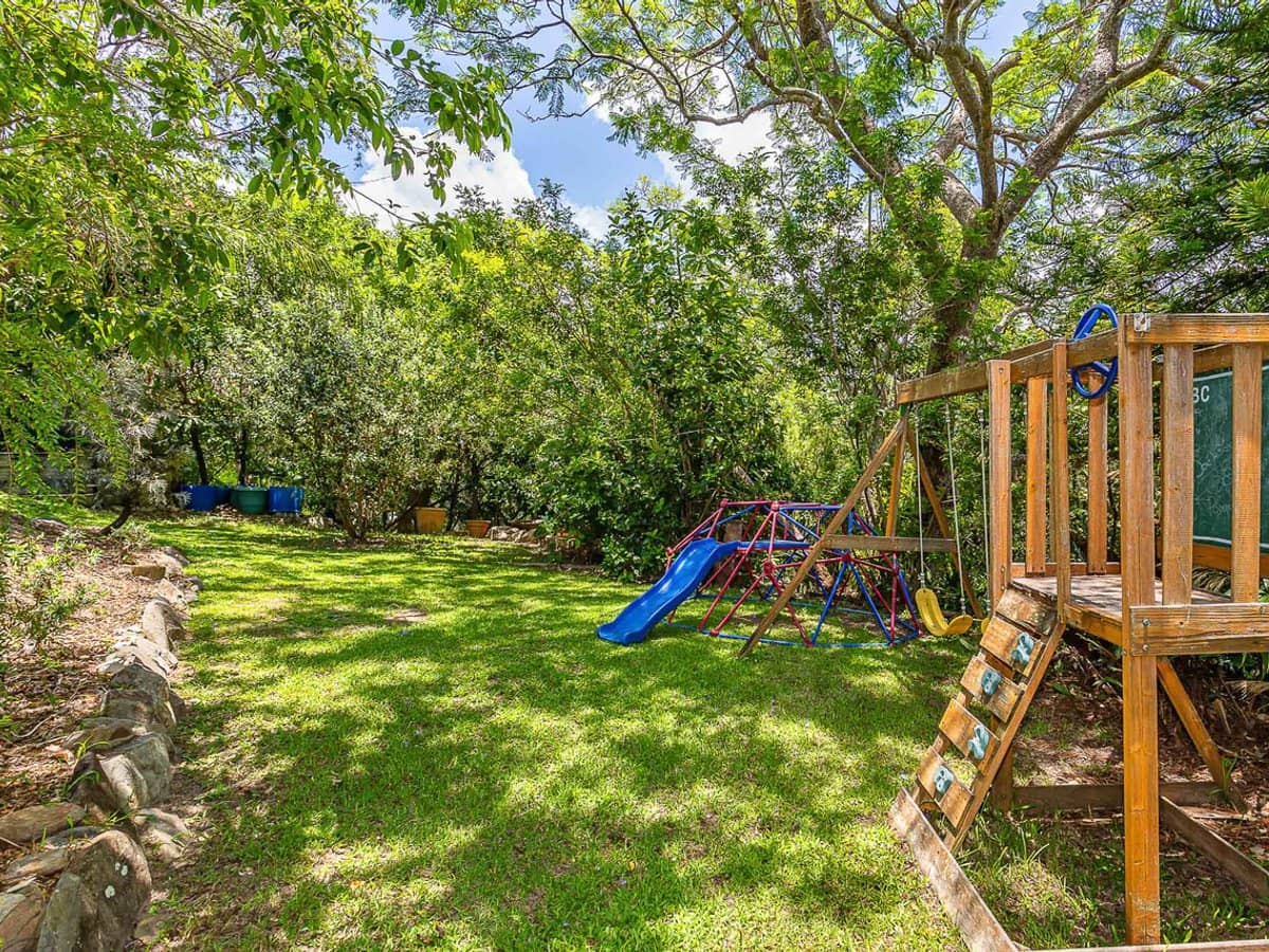 10 Dewar Court, HIGHLAND PARK - Thumbnail 3