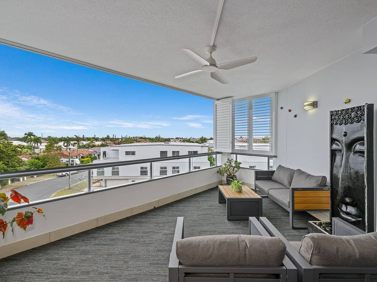 28 Bayview Street, Runaway Bay - Thumbnail 11