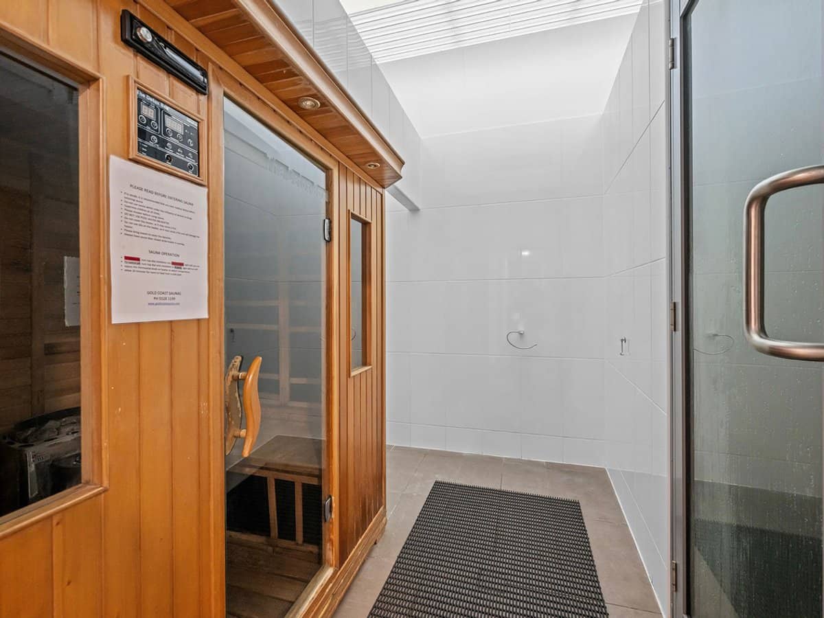 28 Bayview Street, Runaway Bay - Thumbnail 26