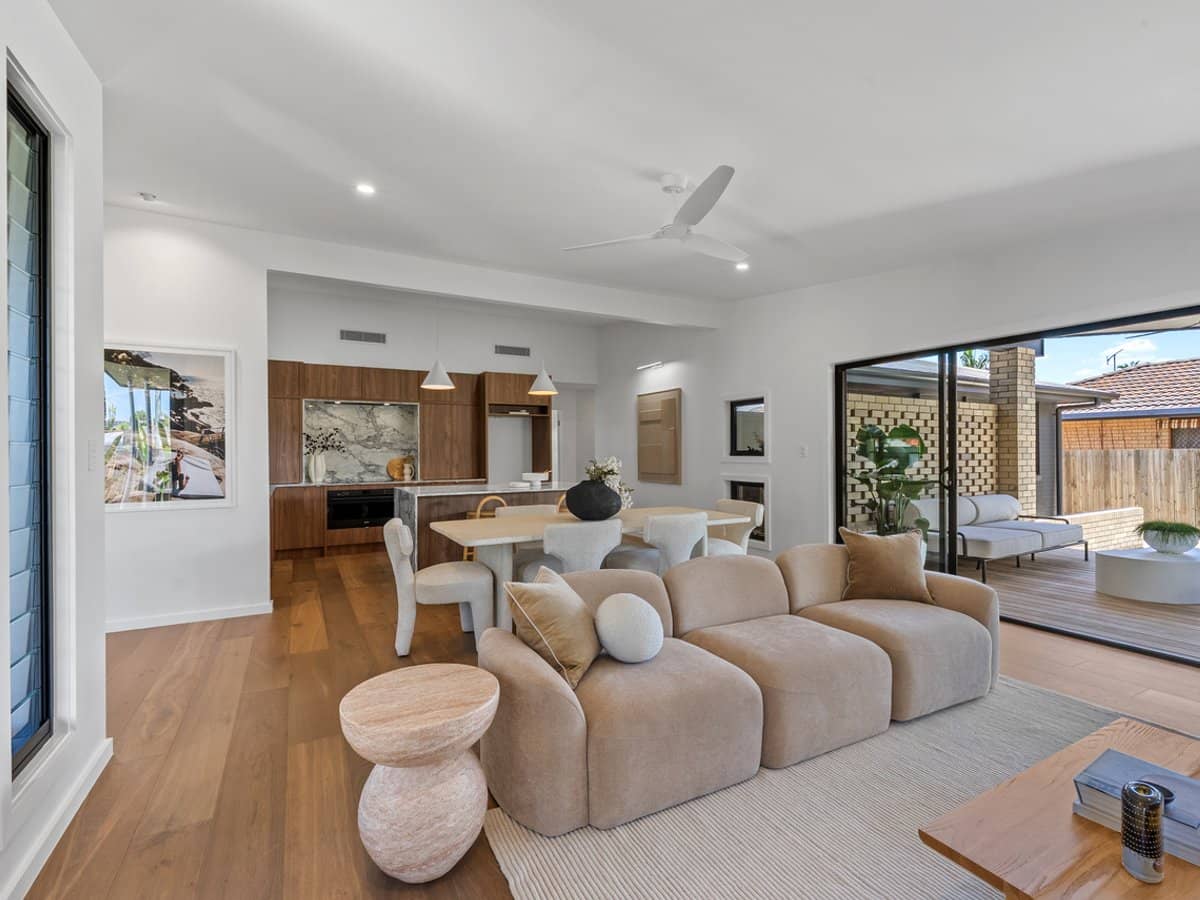 1/189 Bayview Street, Runaway Bay - Thumbnail 4