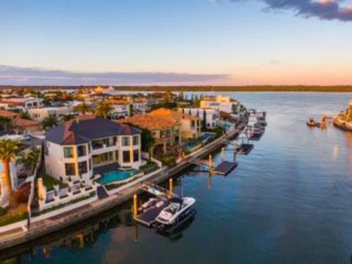 62 King Charles Drive, Sovereign Islands - Thumbnail 21