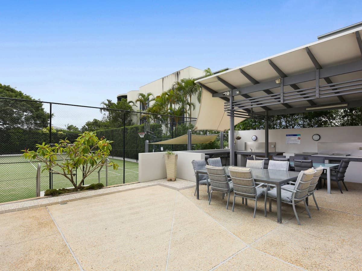 186 The Esplanade, Burleigh Heads - Thumbnail 26