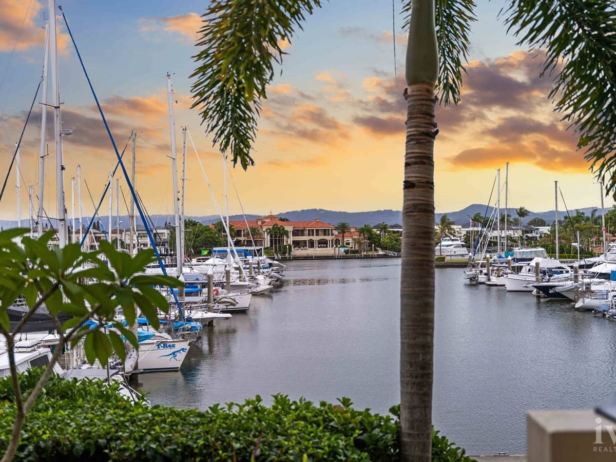 1789/1 Rialto Quay Drive, Hope Island - Thumbnail 1