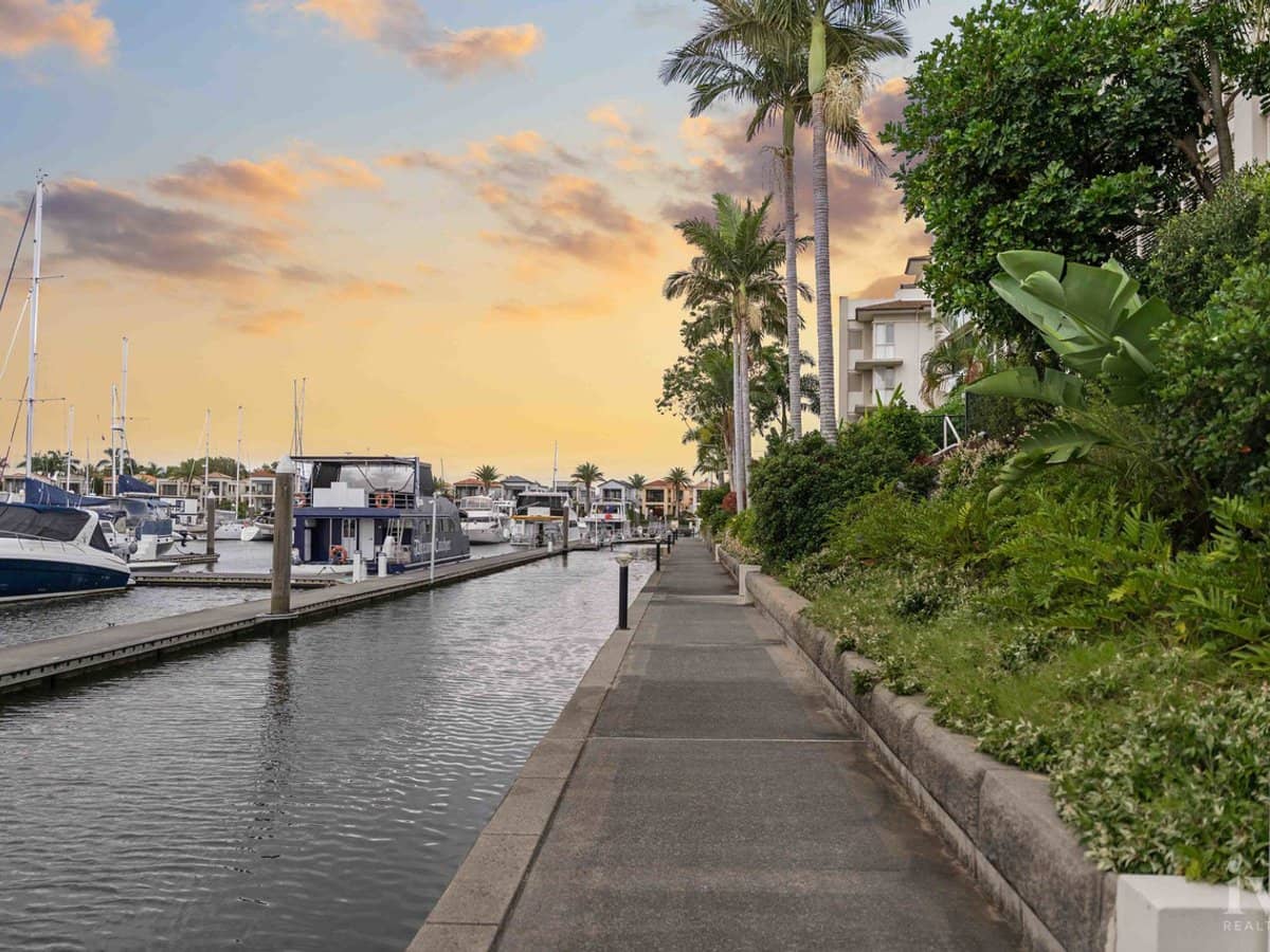 1789/1 Rialto Quay Drive, Hope Island - Thumbnail 20