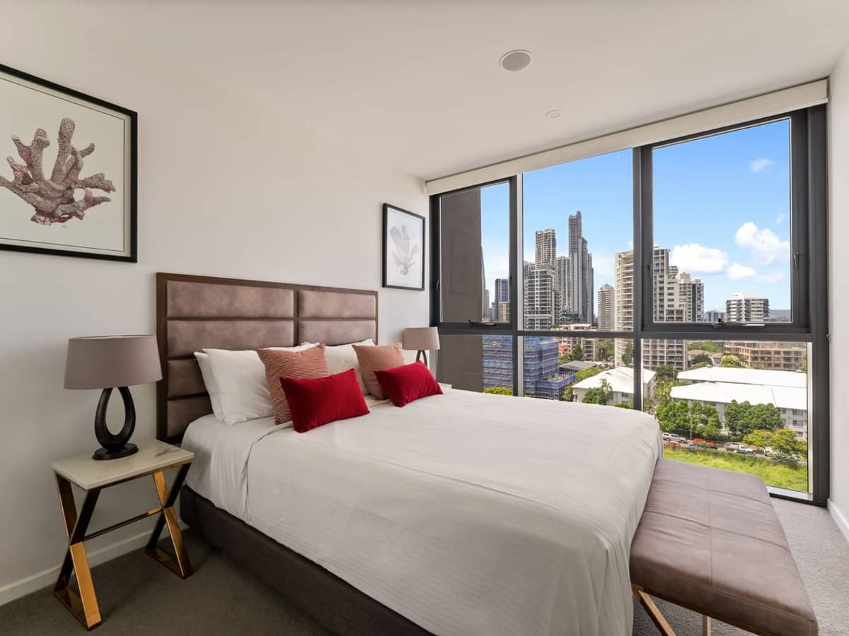 9 Norfolk Avenue, Surfers Paradise - Thumbnail 5