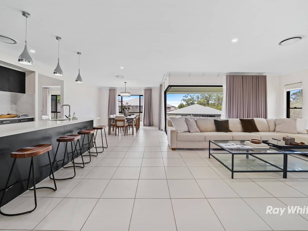 7 Gould Court, BAHRS SCRUB - Thumbnail 1