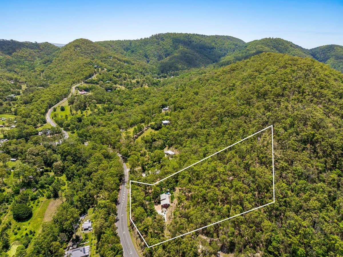 1194 Tamborine - Oxenford Road, Wongawallan - Thumbnail 4