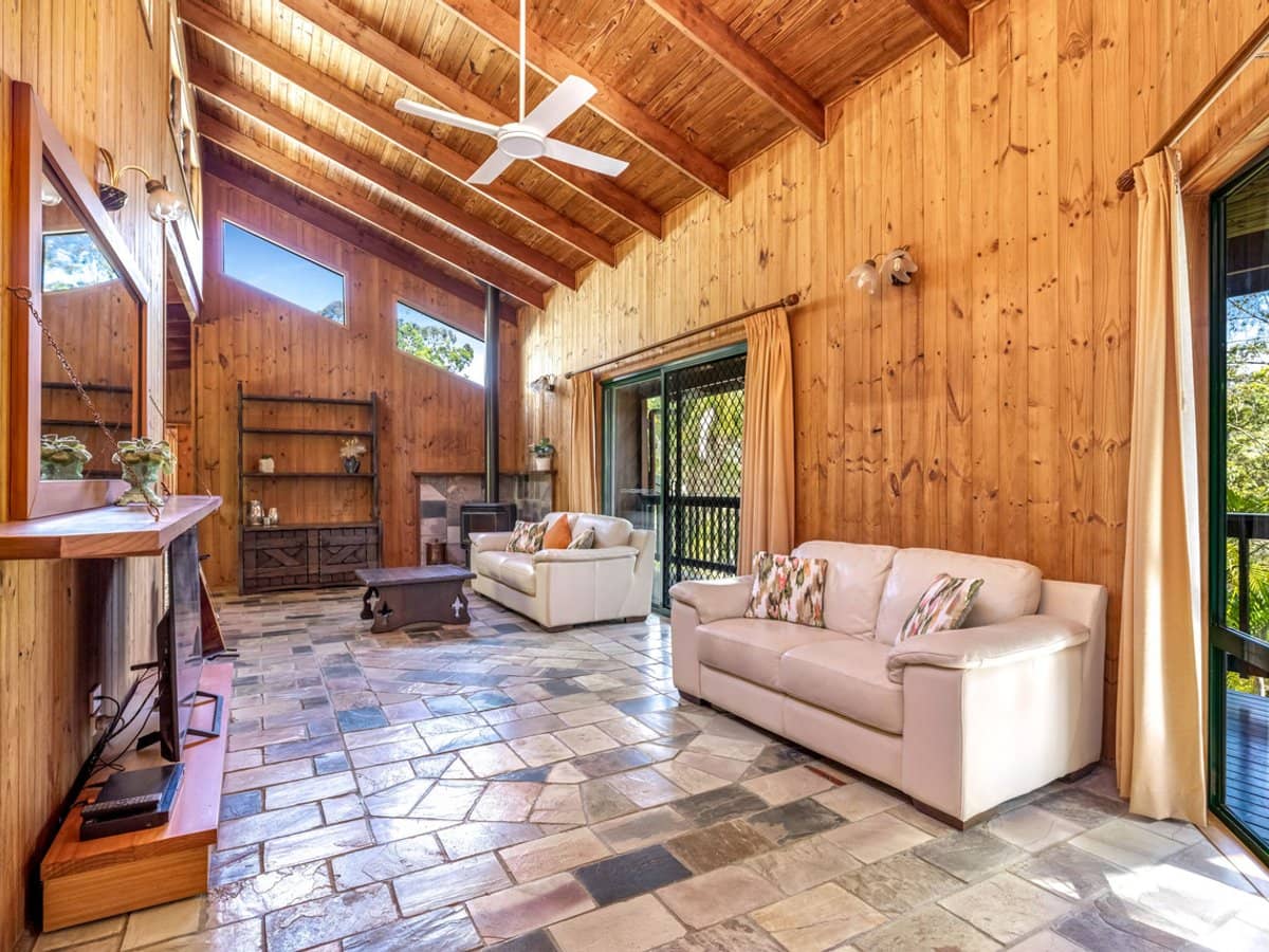 1194 Tamborine - Oxenford Road, Wongawallan - Thumbnail 7