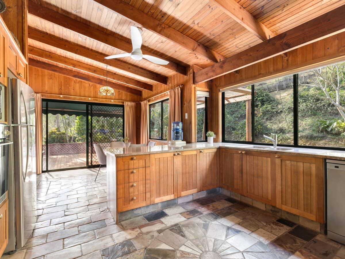 1194 Tamborine - Oxenford Road, Wongawallan - Thumbnail 10