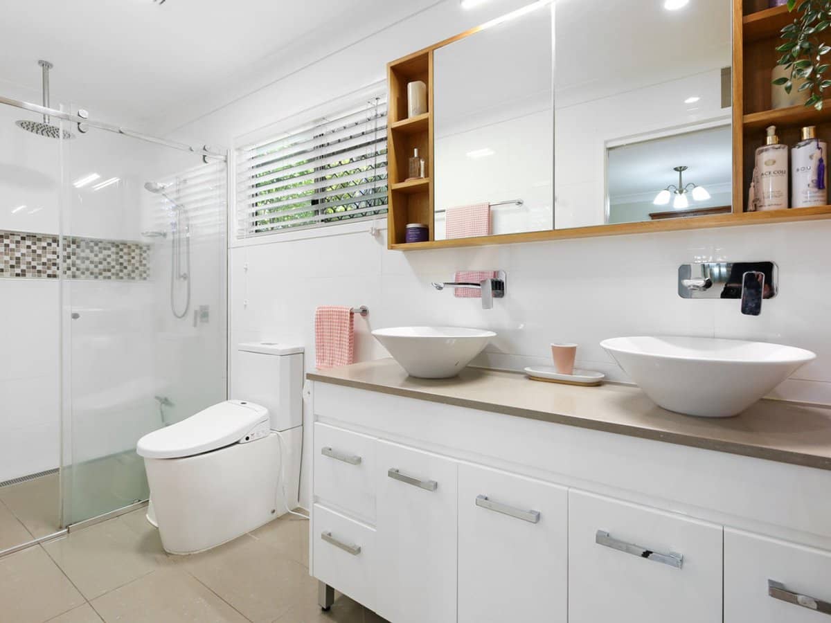 7 Wirildar Drive, Elanora - Thumbnail 13