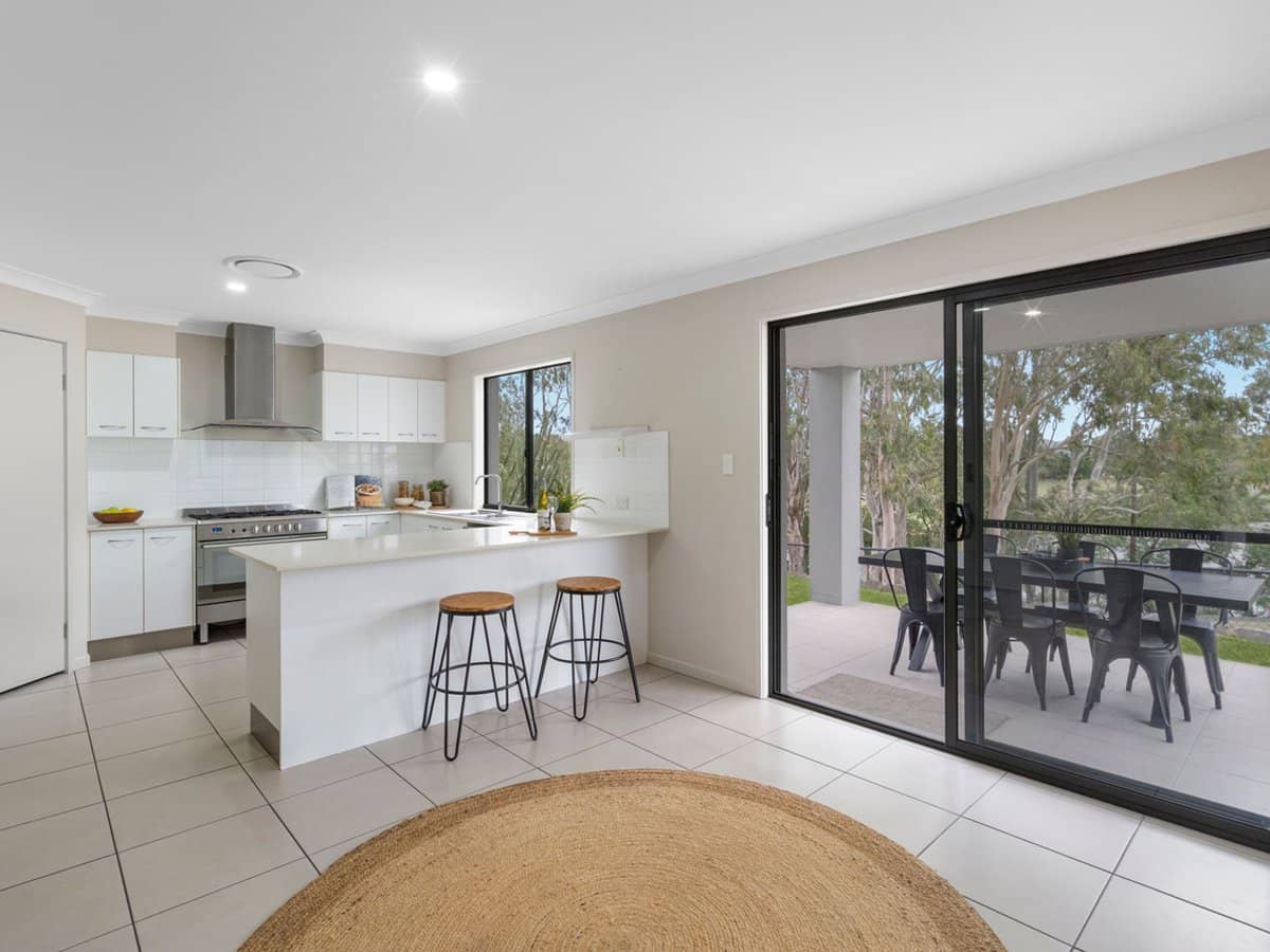 15 Long Island Drive, WINDAROO - Thumbnail 8