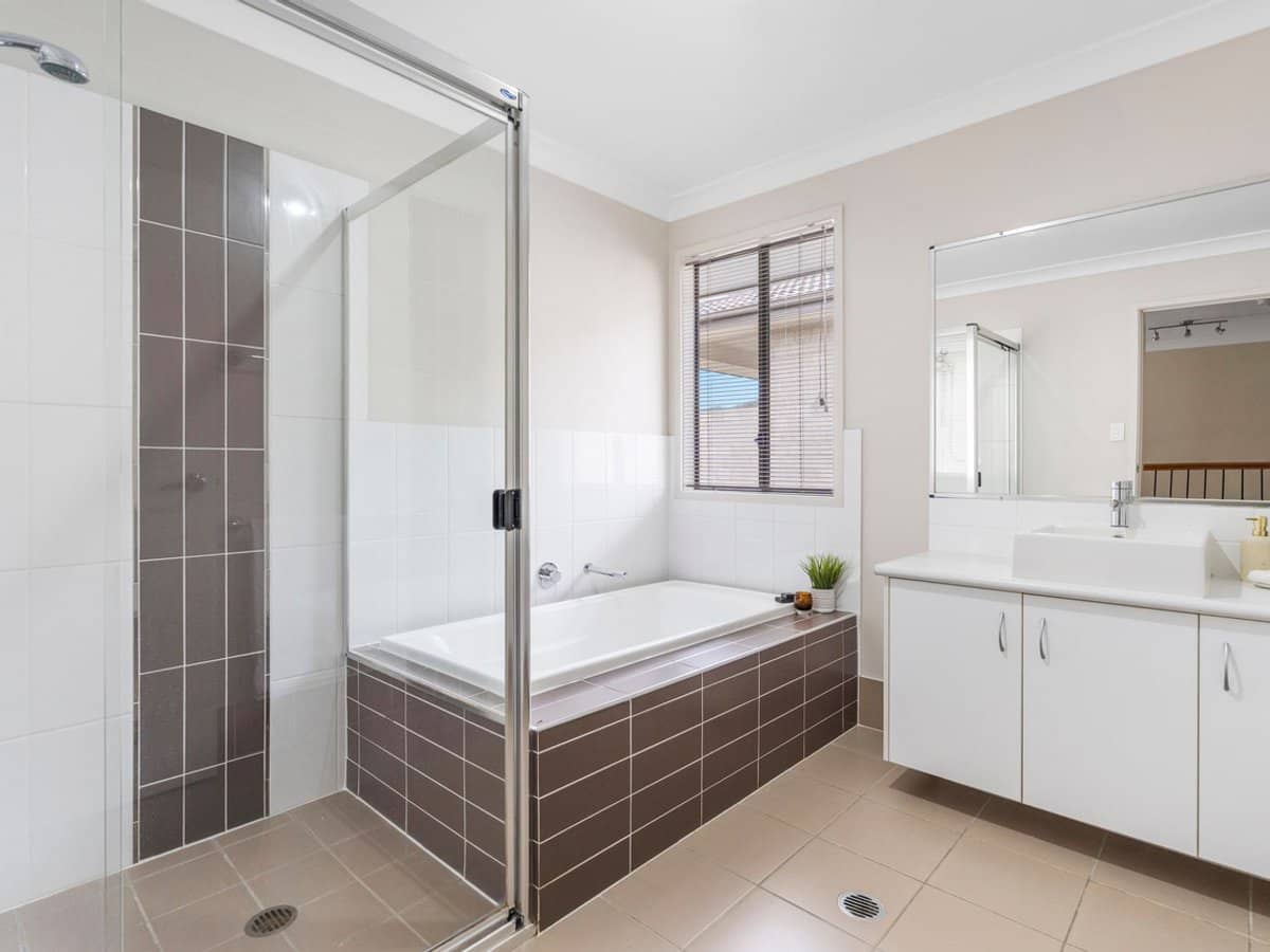 15 Long Island Drive, WINDAROO - Thumbnail 20