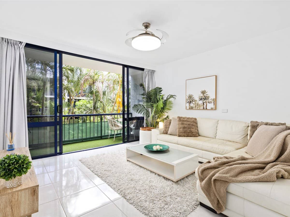 2877 Gold Coast Highway, SURFERS PARADISE - Thumbnail 1