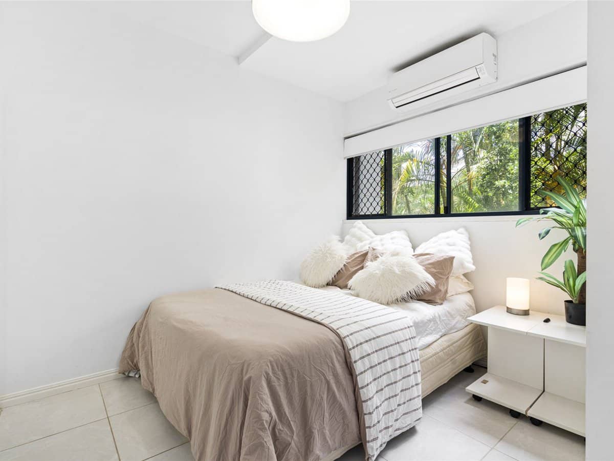 2877 Gold Coast Highway, SURFERS PARADISE - Thumbnail 3