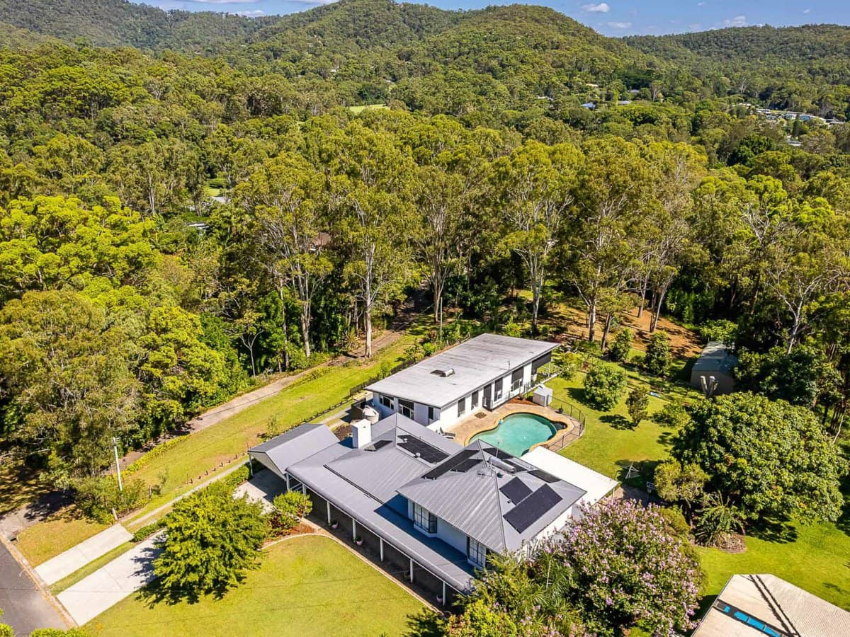 25 Karragata Court, TALLEBUDGERA - Thumbnail 4