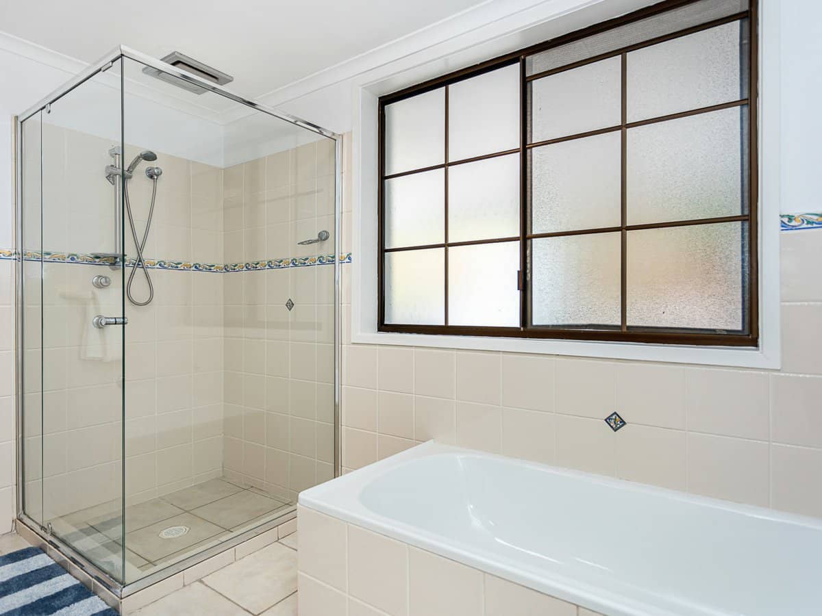 25 Karragata Court, TALLEBUDGERA - Thumbnail 12