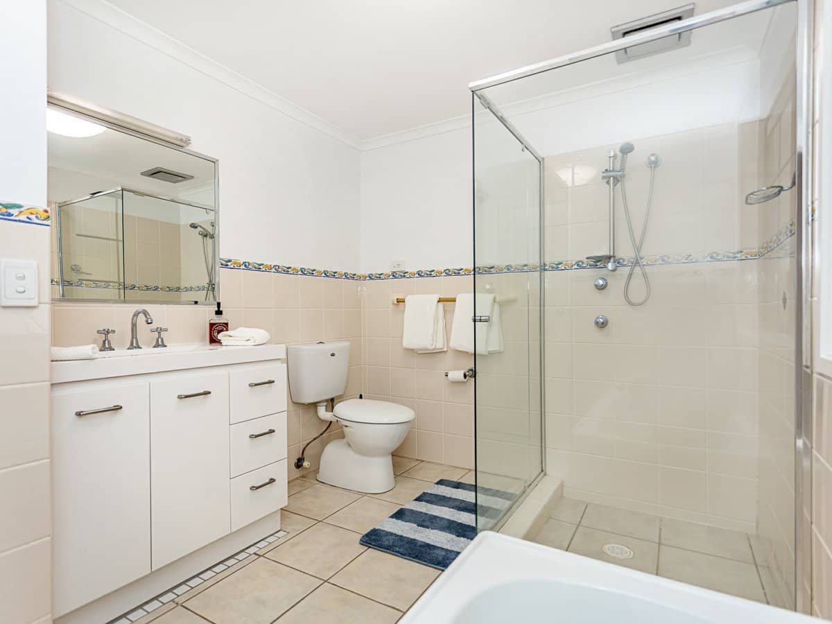 25 Karragata Court, TALLEBUDGERA - Thumbnail 13