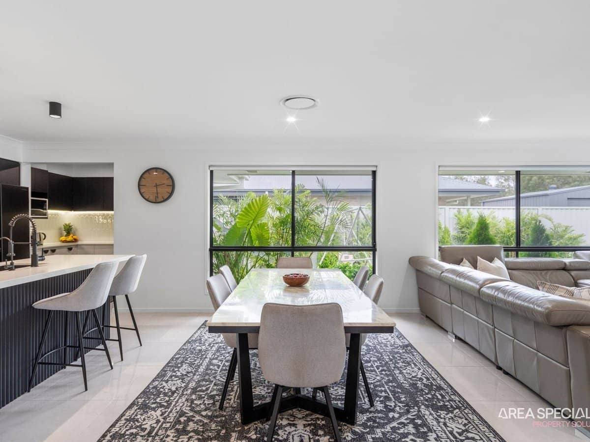 22 Iluka Way, Jacobs Well - Thumbnail 9