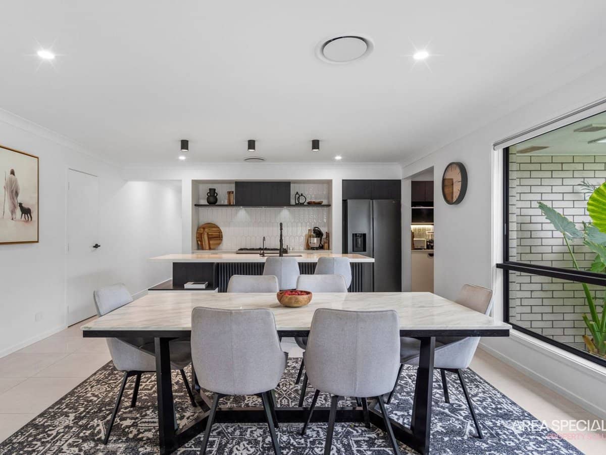 22 Iluka Way, Jacobs Well - Thumbnail 10