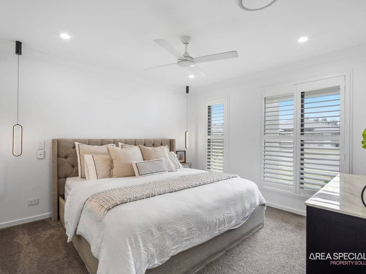 22 Iluka Way, Jacobs Well - Thumbnail 15