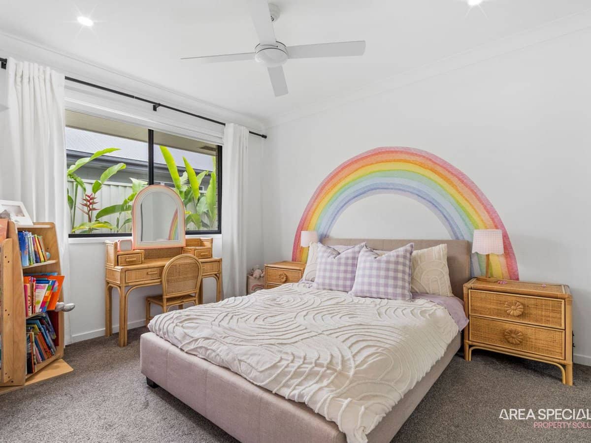 22 Iluka Way, Jacobs Well - Thumbnail 18