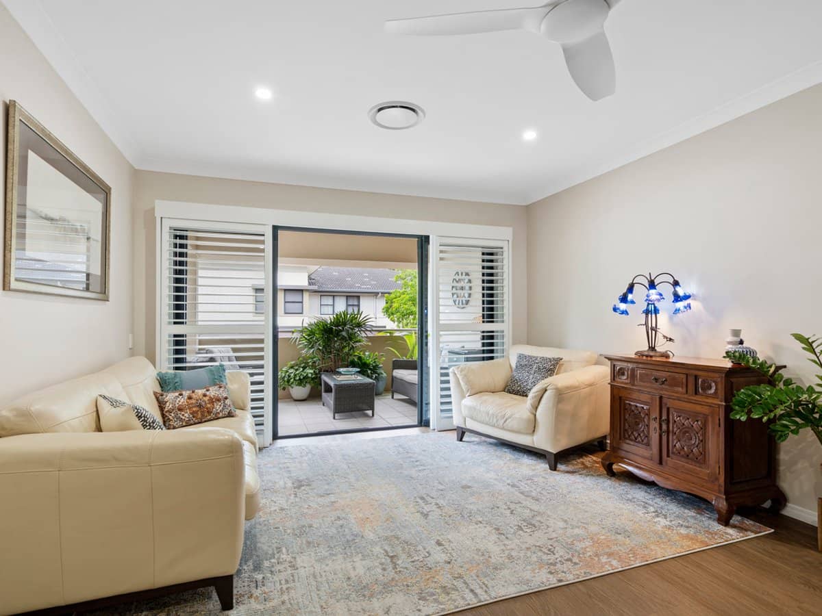 1-15 Geraldton Drive, ROBINA - Thumbnail 5