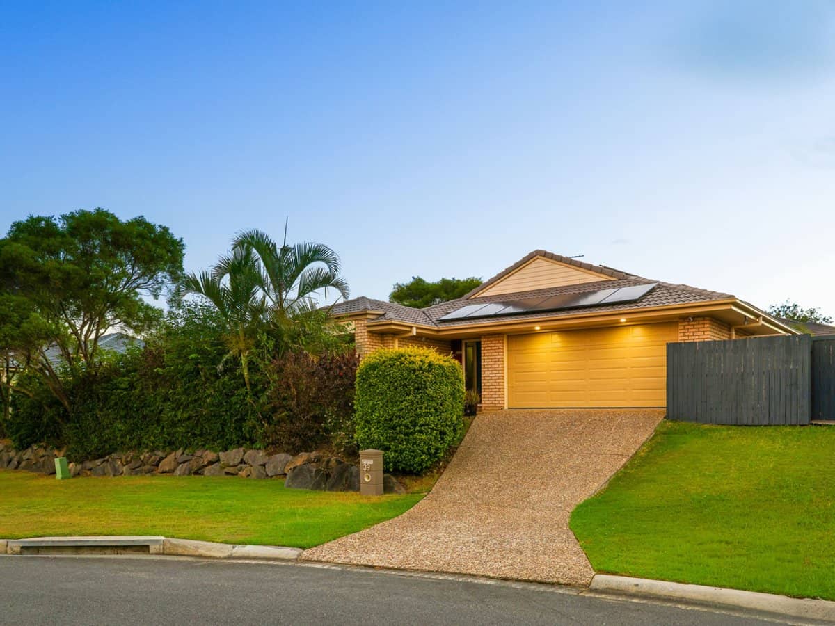 39 Charlton Crescent, Ormeau - Thumbnail 1