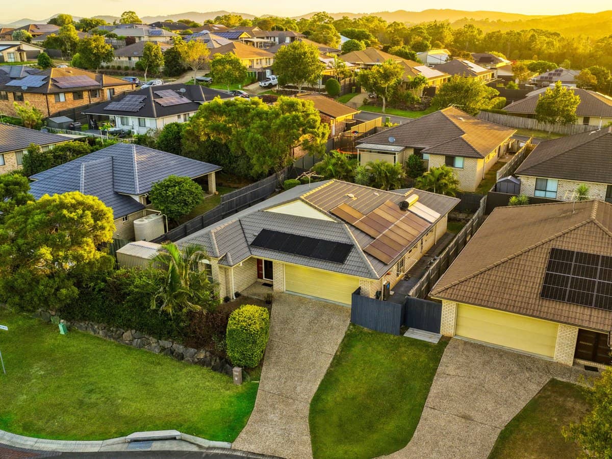 39 Charlton Crescent, Ormeau - Thumbnail 4