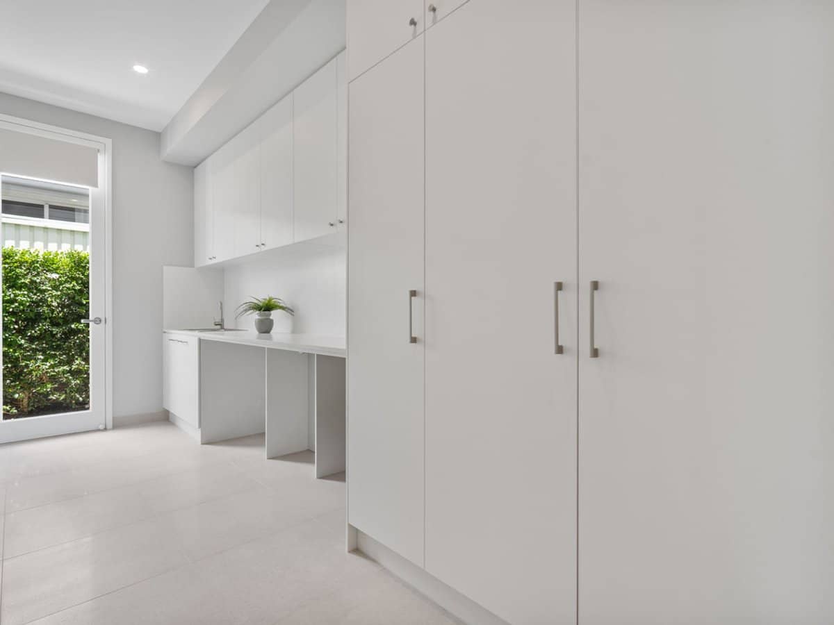 141 Cowell Drive, BURLEIGH HEADS - Thumbnail 28