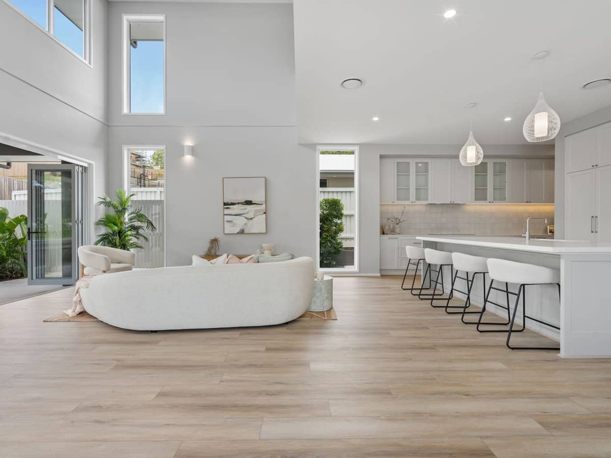 141 Cowell Drive, BURLEIGH HEADS - Thumbnail 34