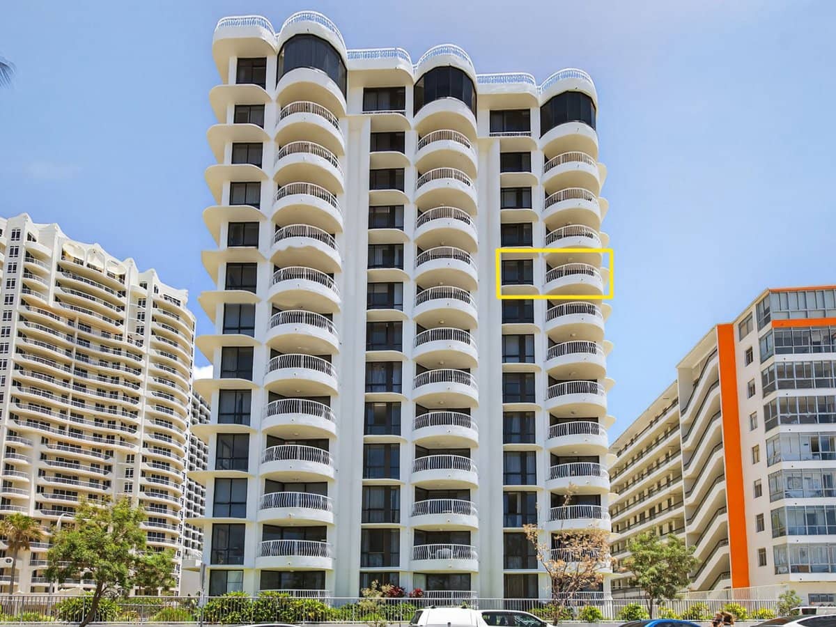 60 The Esplanade, Surfers Paradise - Thumbnail 3