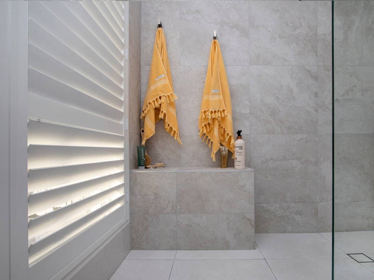 52 Tropicana Circuit, Burleigh Waters - Thumbnail 16