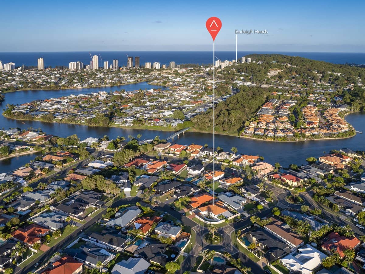 52 Tropicana Circuit, Burleigh Waters - Thumbnail 23