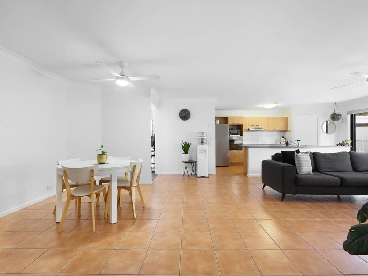 11 Arbury Hill Close, Burleigh Heads - Thumbnail 21