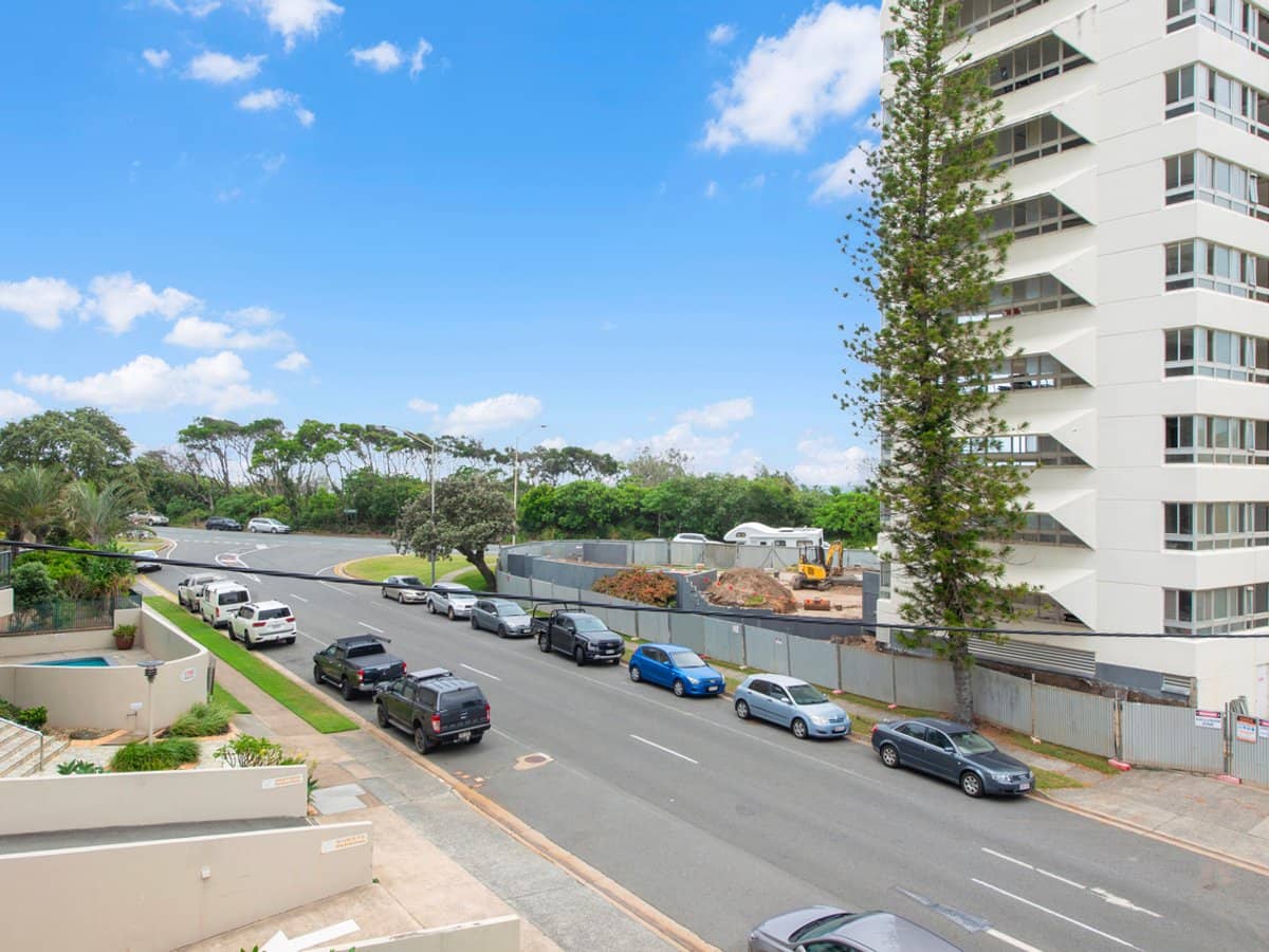192 Ferny Avenue, Surfers Paradise - Thumbnail 6