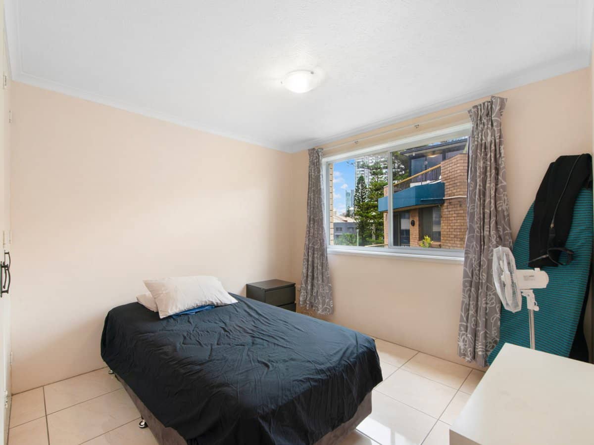 192 Ferny Avenue, Surfers Paradise - Thumbnail 11